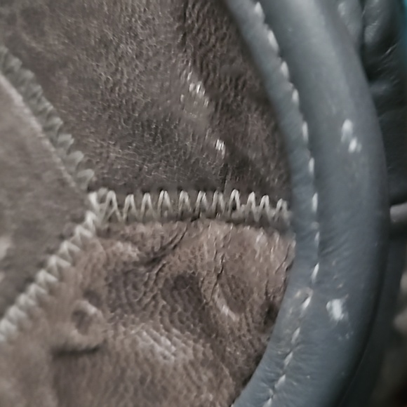 Leather shoulder bag - Picture 5 of 5